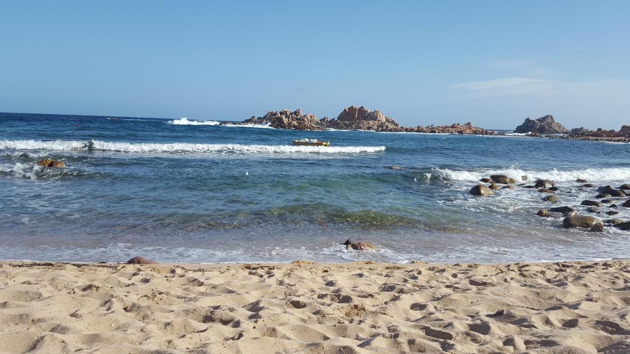 Vacanze In Natura Incontaminata "Casa Vacanza Francesca" Isola Rossa Εξωτερικό φωτογραφία